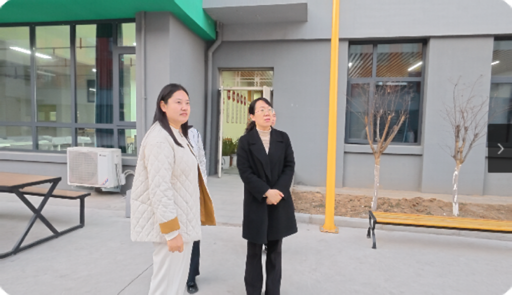 汝河校区多功能大礼堂参观